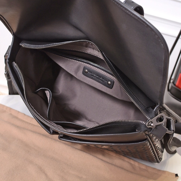 ボッテガヴェネタバッグ全体デザイン